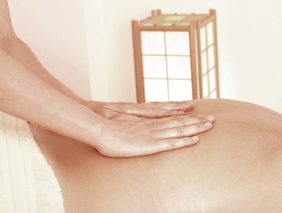 Θωπεία στην Πλάτη